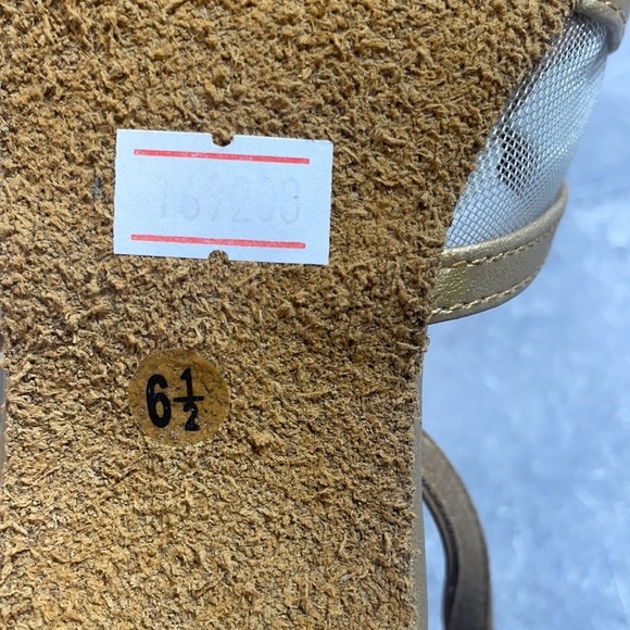 Blue Bell Heels Gold Size 6.5m - Picture 8 of 9